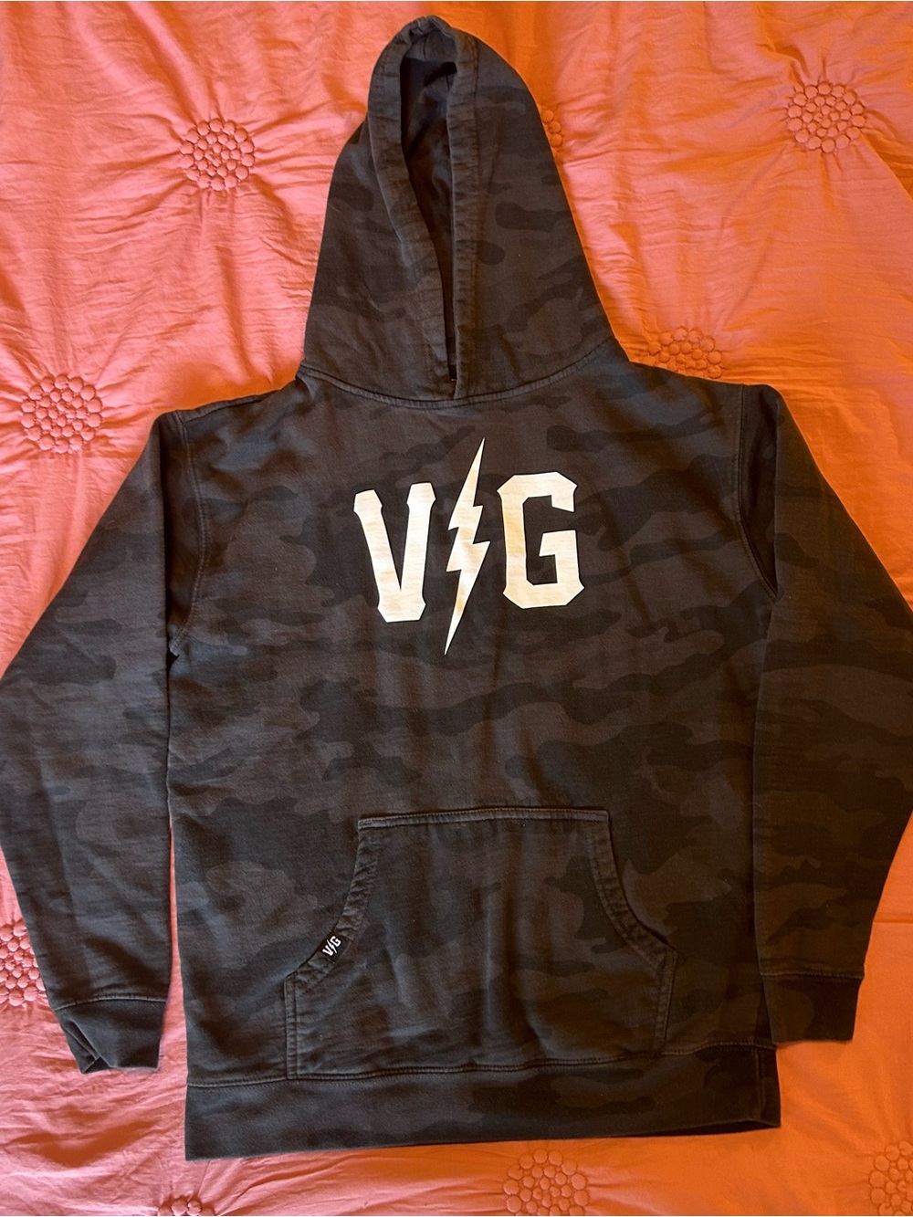 Violent Gentlemen Youth XL Black Camo Hoodie with Graphic